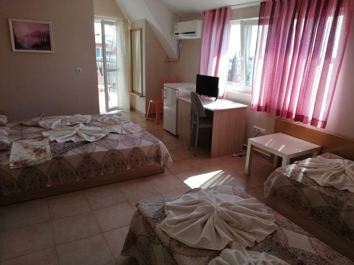 Apartments Ivelin Lozenets Habitación foto
